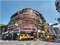 鄰近新潤和峰社區推薦-精工大樓，位於台北市北投區